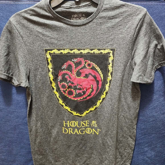 House Of The Dragon T-shirt - Picture 1 of 3